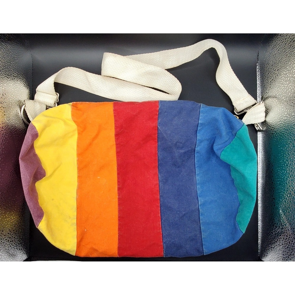 1970's Rainbow mini duffle purse - Picture 4 of 7